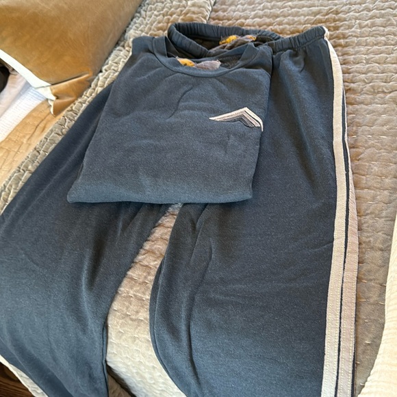 Aviator Nation Other - Aviator nation comfy sweat outfit, sold as set